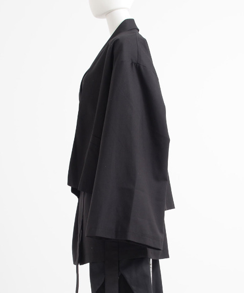 ililil（イルイルイル）の「『ililil/イルイルイル』【旧都夢幻想】ジャケット（その他アウター・レディース・ブラック・FREE）」の2枚目の写真