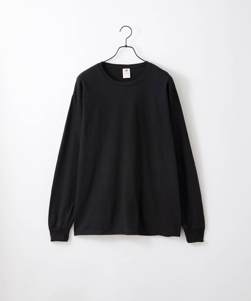 FRUIT OF THE LOOM（フルーツオブザルーム）の「FRUIT OF THE LOOM / フルーツオブザルーム ベーシック クルーネック 長袖Tシャツ（Tシャツ/カットソー・メンズ・ネイビー/ブラウン/ダークベージュ/ブラック/グリーン/チャコール/ホワイト/マルーン/ヘザーグレー/パープル・S/M/L/XL）」の3枚目の写真