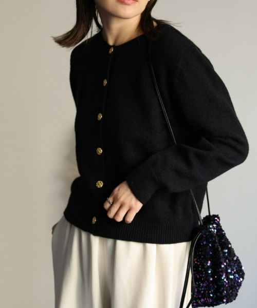 ap retro(アプレトロ)の「ゴールドボタンニットカーディガン/金ボタンニットカーディガン(カーディガン/ボレロ・レディース・ベージュ/ブラウン/アイボリー/グレー/ブラック・FREE)」の10枚目の写真