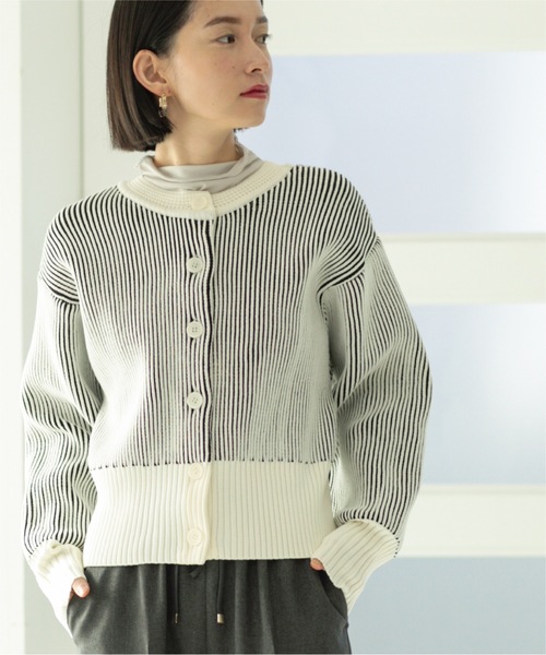 OPAQUE.CLIP（オペークドットクリップ）の「◆≪ヒルナンデス！で紹介≫ 2WAY 配色リブスポンディッシュニットカーディガン【洗濯機洗い可】（カーディガン/ボレロ・レディース・グレー系その他5/ホワイト系5/ブルー系4・36/38/40）」の7枚目の写真