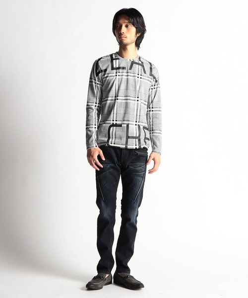 HIDEAWAYS NICOLE（ハイダウェイニコル）の「ビッグロゴ長袖Tシャツ（Tシャツ/カットソー・メンズ・チェック/オフホワイト/アッシュグレー/ブラック・MEDIUM/LARGE/X-LARGE）」の5枚目の写真