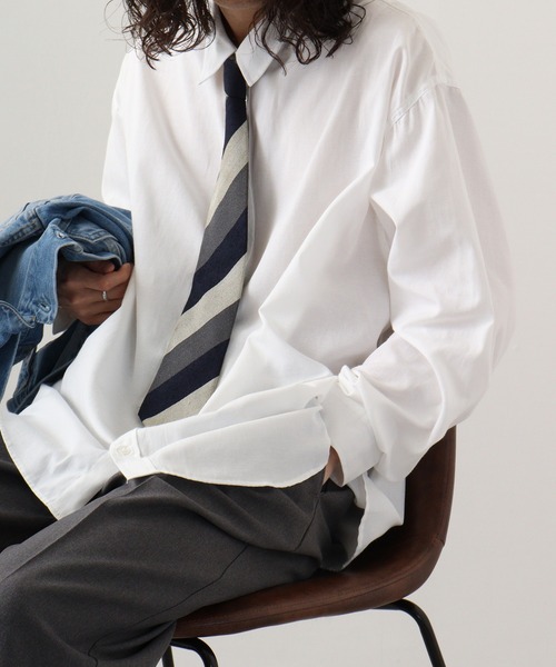 FUNALIVE（ファンアライブ）の「fabric oversized shirt / 布帛オーバーサイズシャツ unisex（シャツ/ブラウス・メンズ・ネイビー×ホワイト/ホワイト/サックスブルー/グレー×ホワイト/カーキ/ベージュ/チャコール・M/L）」の2枚目の写真