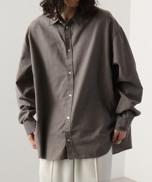 FUNALIVE（ファンアライブ）の「fabric oversized shirt / 布帛オーバーサイズシャツ unisex（シャツ/ブラウス・メンズ・ネイビー×ホワイト/ホワイト/サックスブルー/グレー×ホワイト/カーキ/ベージュ/チャコール・M/L）」の4枚目の写真