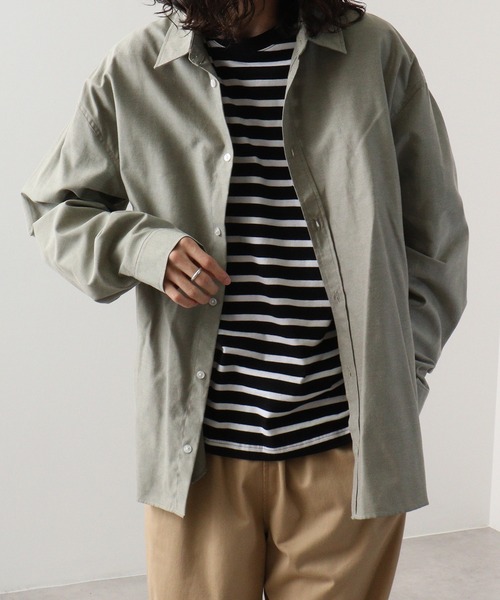 FUNALIVE（ファンアライブ）の「fabric oversized shirt / 布帛オーバーサイズシャツ unisex（シャツ/ブラウス・メンズ・ネイビー×ホワイト/ホワイト/サックスブルー/グレー×ホワイト/カーキ/ベージュ/チャコール・M/L）」の14枚目の写真