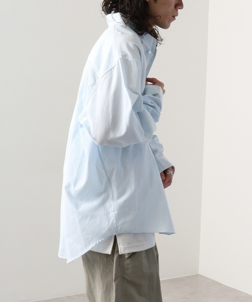 FUNALIVE（ファンアライブ）の「fabric oversized shirt / 布帛オーバーサイズシャツ unisex（シャツ/ブラウス・メンズ・ネイビー×ホワイト/ホワイト/サックスブルー/グレー×ホワイト/カーキ/ベージュ/チャコール・M/L）」の22枚目の写真