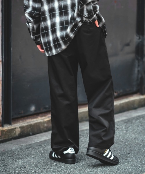 SIDEWAY STANCE(サイドウェイスタンス)の「【SIDEWAY STANCE】ワイド チノパンツ(チノパンツ・メンズ・ブラック/ベージュ/ネイビー/スミクロ/ホワイト・MEDIUM/LARGE)」の13枚目の写真