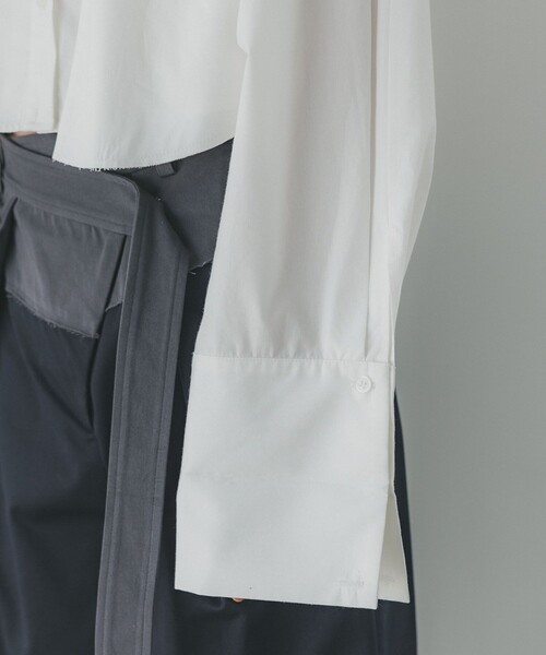 PUBLIC TOKYO（パブリックトウキョウ）の「アシメポケットショートシャツ（シャツ/ブラウス・レディース・ブルー/アイボリー/ホワイト・FREE）」の6枚目の写真