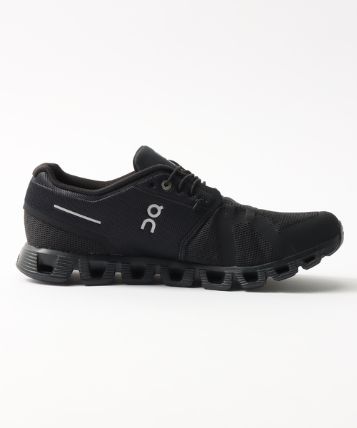On(オン)の「【On/オン】 Running Cloud 5(その他シューズ・メンズ・ブラック・26cm/27cm/28cm/27.5cm/26.5cm)」の4枚目の写真