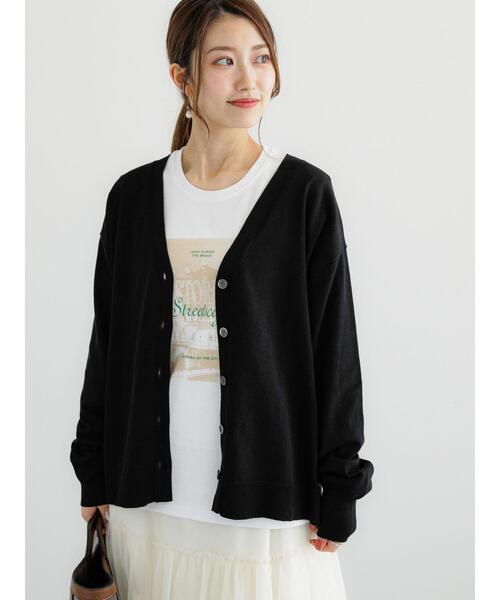 Te chichi（テチチ）の「12G天竺Vネックミドルカーディガン（カーディガン/ボレロ・レディース・ブラック/シルバー/オフホワイト/ピンク・F）」の2枚目の写真