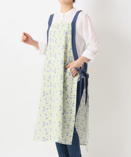 212 KITCHEN STORE（トゥワントゥキッチンストア）の「アイビーフラワーエプロン BL（エプロン・レディース・その他・00）」の1枚目の写真