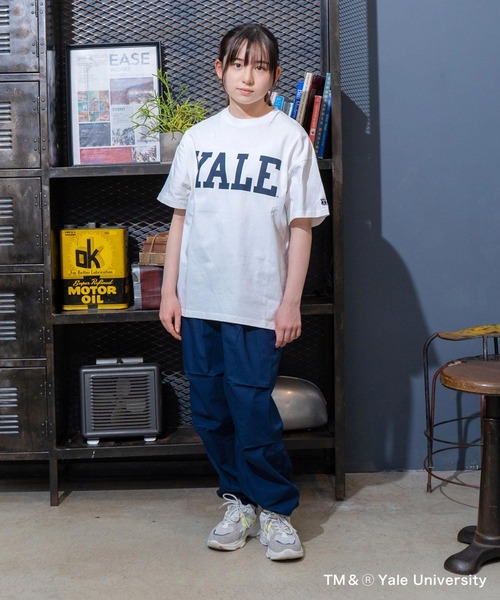 GLAZOS(グラソス)の「【大人向けサイズあり】【YALE】コットン・半袖YALEロゴTシャツ(Tシャツ/カットソー・キッズ・ネイビー/ホワイト/グレー・140cm/150cm/160cm/170cm)」の4枚目の写真