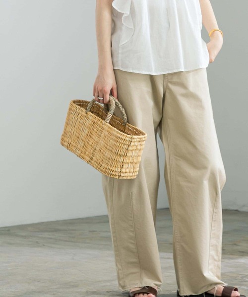 URBAN RESEARCH（アーバンリサーチ）の「ストローカゴバッグ S（ハンドバッグ・レディース・ナチュラル・-）」の4枚目の写真