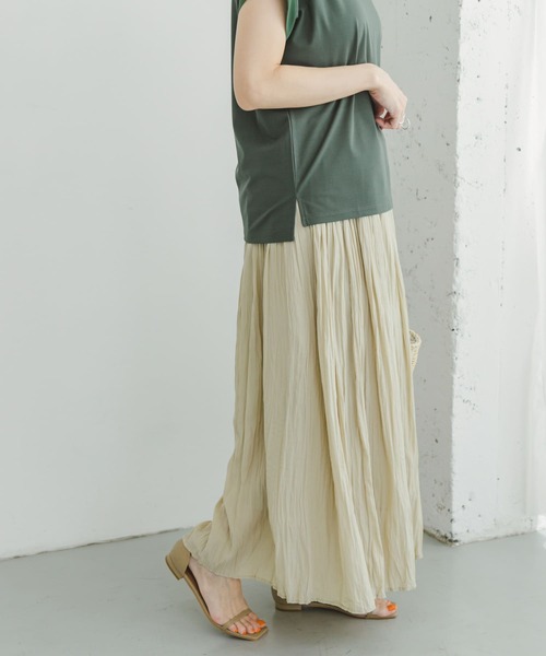 ITEMS URBANRESEARCH(アイテムズ アーバンリサーチ)の「プリーツロングスカート(スカート・レディース・オレンジ系その他/チャコールグレー/ベージュ・FREE)」の1枚目の写真