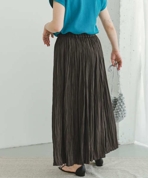ITEMS URBANRESEARCH(アイテムズ アーバンリサーチ)の「プリーツロングスカート(スカート・レディース・オレンジ系その他/チャコールグレー/ベージュ・FREE)」の9枚目の写真