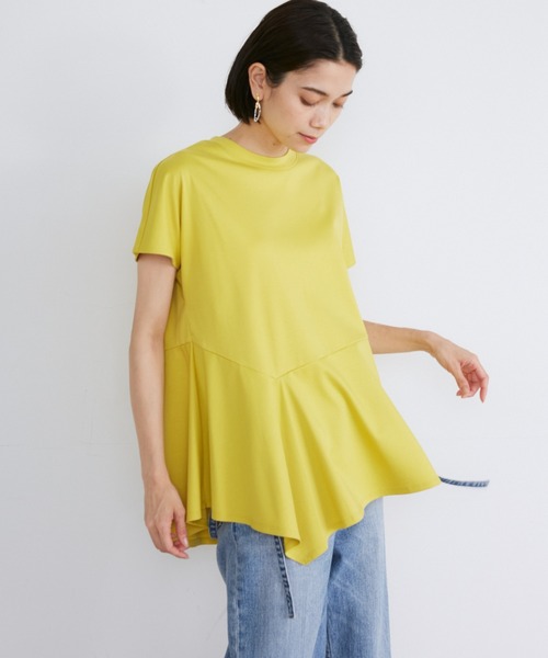 INED(イネド)の「【接触冷感】ペプラムTシャツ(Tシャツ/カットソー・レディース・オフホワイト/ブラック/イエロー・9号)」の17枚目の写真