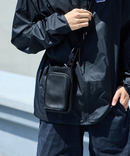MR. OLIVE ミスターオリーブ ブラック レザー ショルダーバッグ