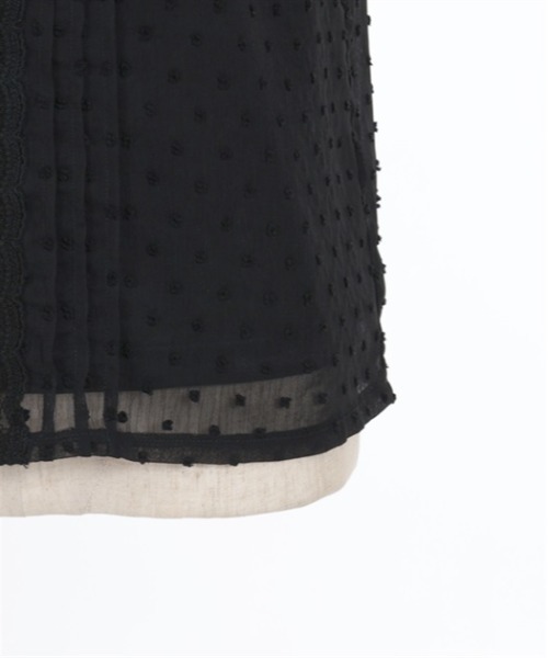 axes femme POETIQUE（アクシーズファムポエティック）の「フレア袖ドットドビーブラウス（シャツ/ブラウス・レディース・ブラック/キナリ/ホワイト/ラベンダー・MEDIUM）」の20枚目の写真