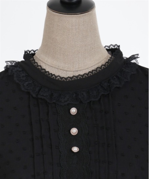 axes femme POETIQUE（アクシーズファムポエティック）の「フレア袖ドットドビーブラウス（シャツ/ブラウス・レディース・ブラック/キナリ/ホワイト/ラベンダー・MEDIUM）」の21枚目の写真