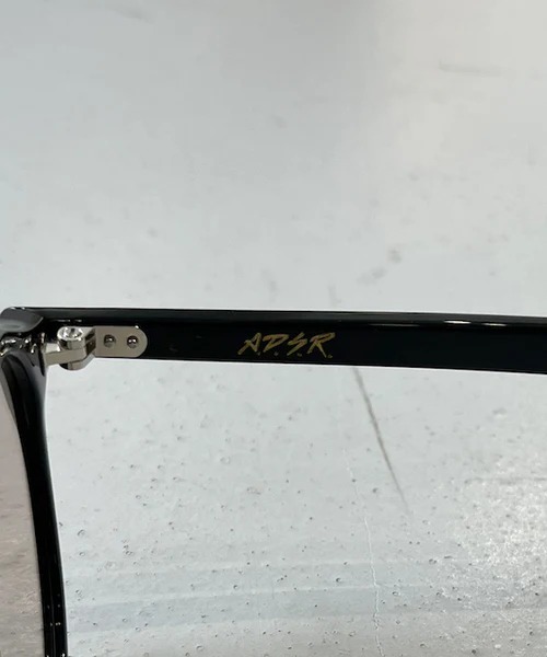 A.D.S.R.(エーディーエスアール)の「A.D.S.R SATCHMO SHINNY BLACK/SILVER(サングラス・レディース・ブラック/ブラック系その他2/ブラック系その他3・FREE)」の8枚目の写真