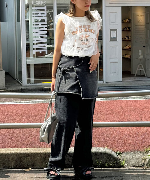 CIAOPANIC（チャオパニック）の「チュールレイヤードノースリーブロゴTシャツ（Tシャツ/カットソー・レディース・ブラック/オフホワイト/レッド・FREE）」の19枚目の写真