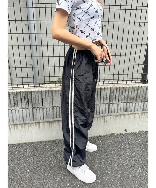 EGOIST(エゴイスト)の「ナイロンワッシャーラインワイドパンツ(その他パンツ・レディース・ブラック/ホワイト・FREE)」の12枚目の写真