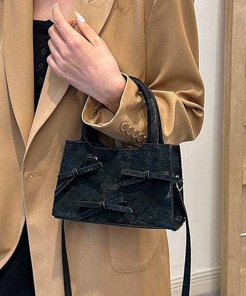 LAFFMO（ラフモ）の「3way リボンショルダーバッグ（ショルダーバッグ・レディース・ブラック/オフホワイト/ピンク/モカ・F）」の3枚目の写真