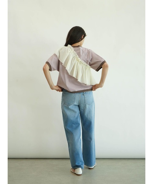 FIKA.(フィーカ)の「Multi ruffle cape(その他トップス・レディース・ブラック/オフホワイト・FREE)」の3枚目の写真