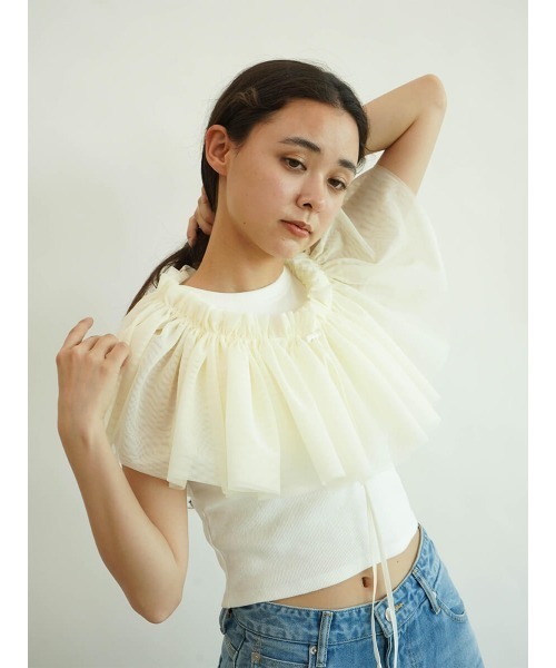 FIKA.(フィーカ)の「Multi ruffle cape(その他トップス・レディース・ブラック/オフホワイト・FREE)」の9枚目の写真