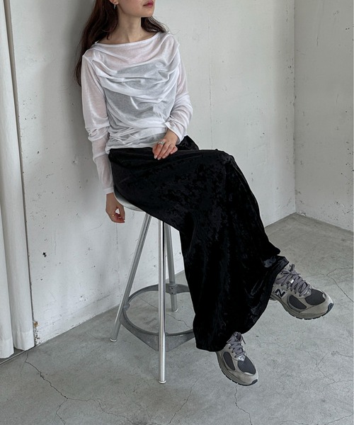 feepur（フェピュール）の「ギャザーボートネックシアーロンTee（Tシャツ/カットソー・レディース・ブラック/グレー/オフホワイト・MEDIUM）」の22枚目の写真