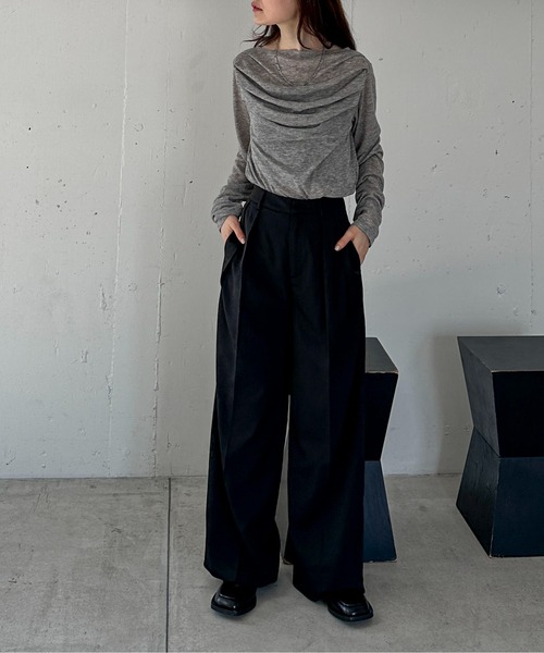 feepur（フェピュール）の「ギャザーボートネックシアーロンTee（Tシャツ/カットソー・レディース・ブラック/グレー/オフホワイト・MEDIUM）」の12枚目の写真