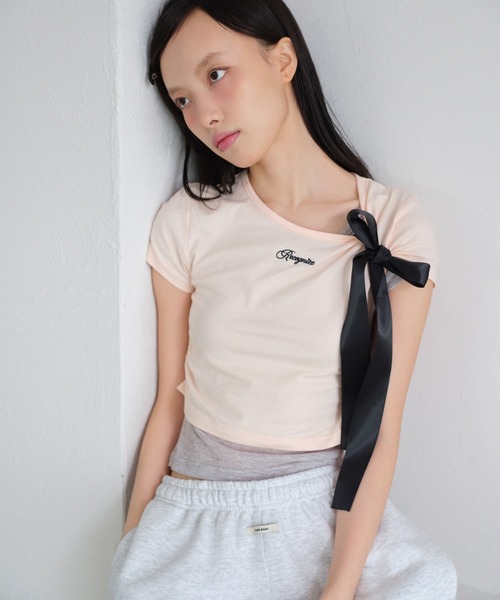 FCMM(エフシーエムエム)の「【日本限定】RIBBON CROP TEE/リボンクロップT(Tシャツ/カットソー・レディース・ブラック/ホワイト/ピンク・MEDIUM/SMALL)」の17枚目の写真
