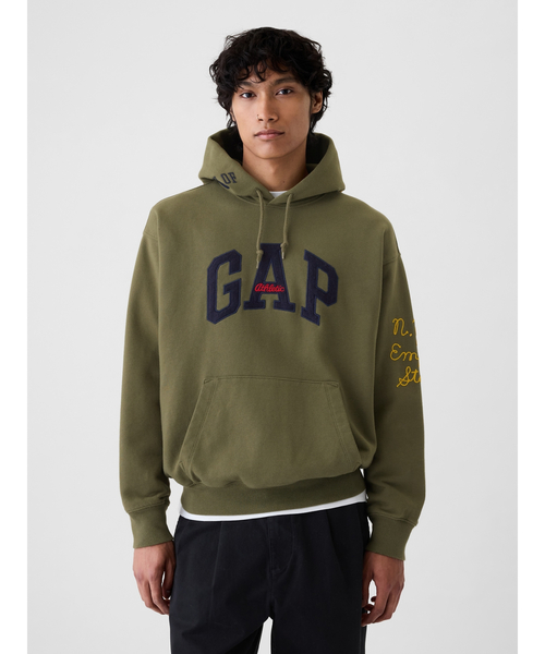 GAP（ギャップ）の「ヘビーウェイト アーチロゴ パーカー（パーカー