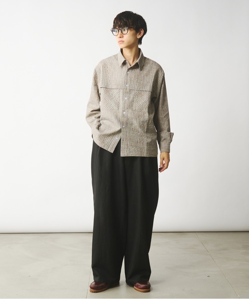 Adoon plain（アドーンプレーン）の「シアサッカーチェックロングシャツ（シャツ/ブラウス・メンズ・ブルー/ブラウン・LARGE/MEDIUM）」の16枚目の写真