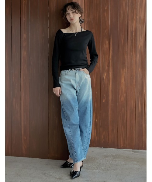 Re:EDIT（リエディ）の「[2024AW SHOES COLLECTION][大きいサイズ有]太ベルトデザインポインテッドトゥミュール（パンプス・レディース・ブラック/ダークブラウン/レッド系その他・SMALL/MEDIUM/LARGE/X-LARGE）」の17枚目の写真