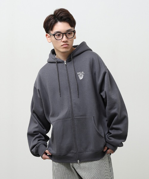 YALE】 ワンポイント カレッジロゴ 刺繍 長袖 ジップパーカー / ダブル