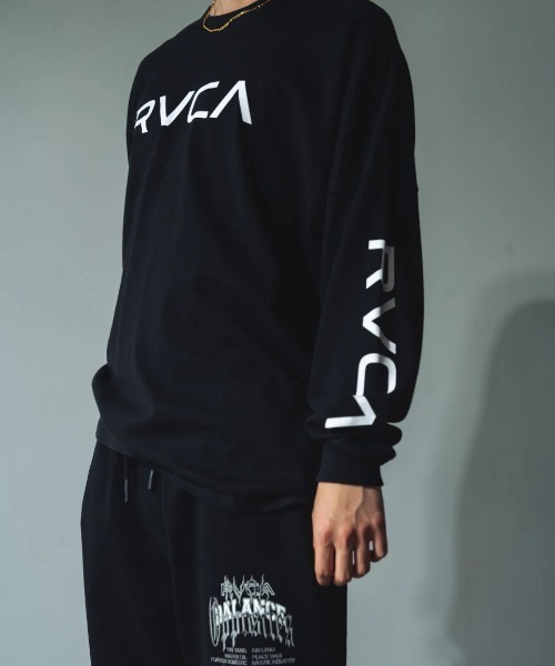 RVCA（ルーカ）の「RVCA メンズ BIG RVCA LT ロンＴ 【2024年秋冬モデル】/ルーカ長袖バックプリントビッグシルエットロゴロンT（Tシャツ/カットソー・メンズ・ホワイト/ブルー系その他/グリーン系その他/ブラック・SMALL/MEDIUM/LARGE/X-LARGE）」の14枚目の写真