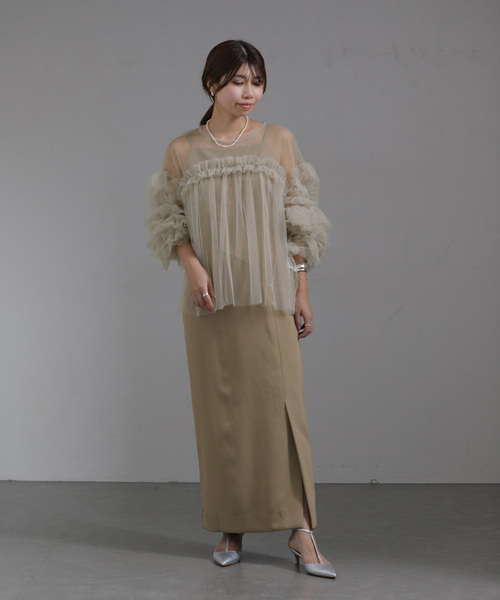 La TOTALITE（ラトータリテ）の「《追加》デコラティブチュールトップス（シャツ/ブラウス・レディース・ブラック/チャコールグレー/ベージュ/ライトグリーン・FREE）」の15枚目の写真