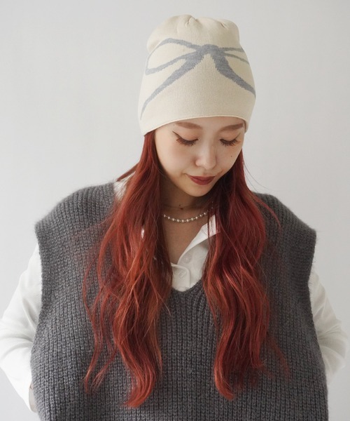 Port（ポート）の「【 antique andico / アンティーク アンディコ 】 グラフィック リボン ニット ビーニー #_（ニットキャップ/ビーニー・レディース・アイボリー/イエロー/ブラック/ライトグレー/チャコールグレー/ネイビー/レッド・FREE）」の2枚目の写真