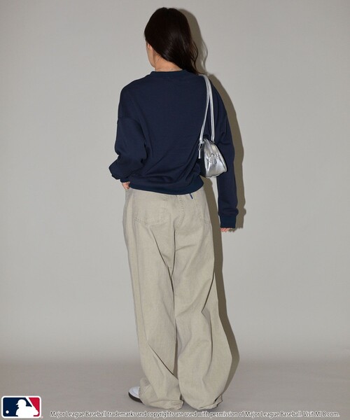 PUBLUX(パブリュクス)の「PUBLUX/パブリュクス MLB 刺繍 ロゴスウェット 限定展開(スウェット・レディース・グレー/チャコールグレー/ネイビー・フリ-)」の11枚目の写真