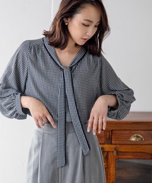 カジュアルもきちんと感もこれ1枚で!大人のスタイルを格上げ!袖2WAY配色総柄ブラウス