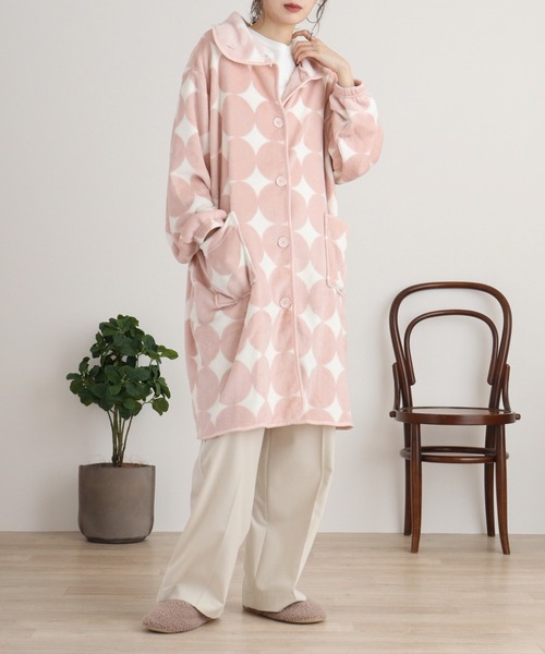 FUNALIVE（ファンアライブ）の「ブランケットローブミディ丈（ガウン/バスローブ・レディース・アイボリー系/ネイビー系/イエロー/パープル/ベージュ系/ピンク系・FREE）」の6枚目の写真