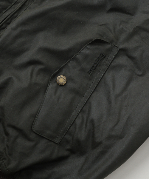 Barbour(バブアー)の「Barbour × BARACUTA wax jacket(ブルゾン・メンズ・ダークグリーン/ブラック・SMALL/MEDIUM)」の8枚目の写真