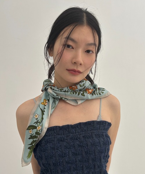 PRADA フラワープリント スカーフ PRADA(プラダ) バナナ×フラワーシルクスカーフ 1FF004 1FF004