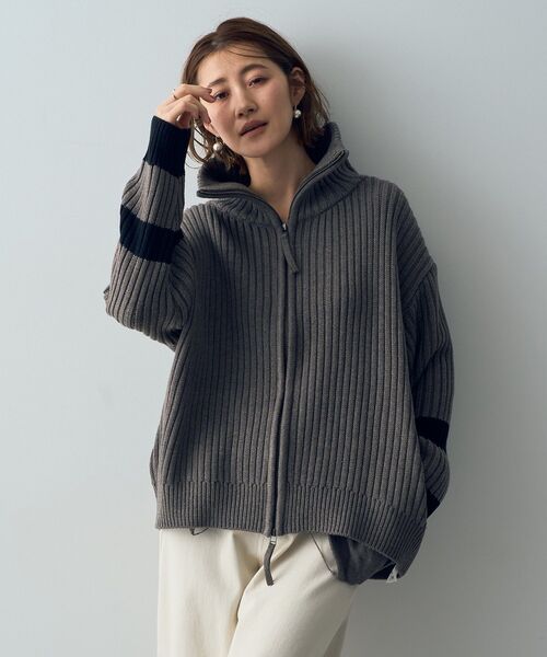 Editt by YECCA VECCA（エディットバイイェッカヴェッカ）の「スタンドネックZIPニット（ニット/セーター・レディース・ブラック/杢グレー/ダークベージュ・FREE）」の21枚目の写真