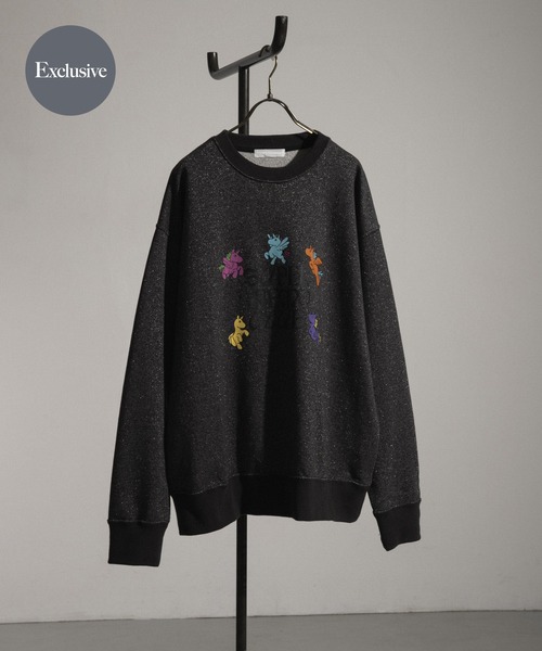 SENSE OF PLACE by URBAN RESEARCH（センスオブプレイスバイアーバンリサーチ）の「『別注』SHUHEI KOKI×SENSE OF PLACE　ラメスウェット（スウェット・メンズ・チャコールグレー/グレー・MEDIUM/LARGE）」の2枚目の写真