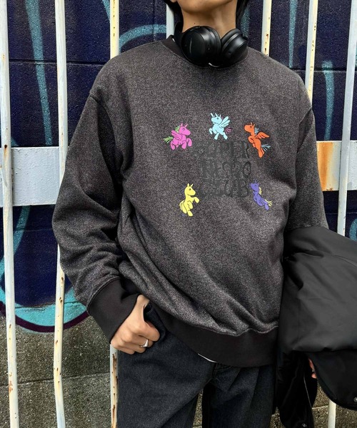 SENSE OF PLACE by URBAN RESEARCH（センスオブプレイスバイアーバンリサーチ）の「『別注』SHUHEI KOKI×SENSE OF PLACE　ラメスウェット（スウェット・メンズ・チャコールグレー/グレー・MEDIUM/LARGE）」の4枚目の写真