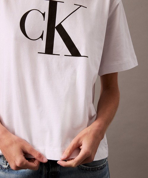 Calvin Klein（カルバン・クライン）の「CK ロゴ ボクシーT