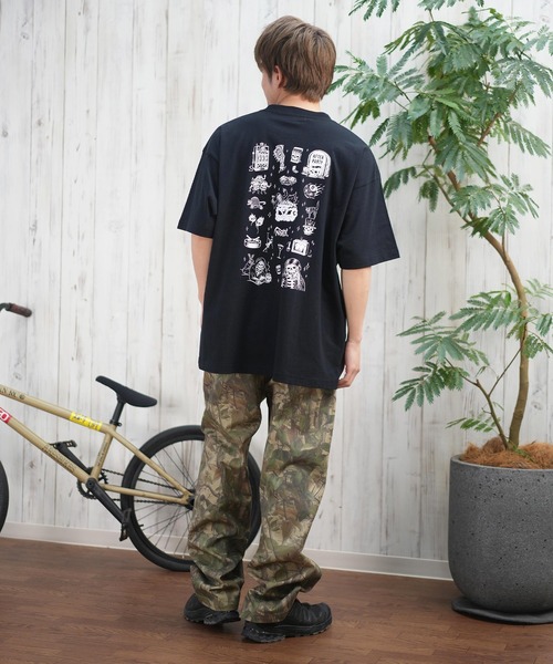 LURKING CLASS(ラーキングクラス)の「【ムラサキスポーツ限定】LURKING CLASS/ラーキングクラス 半袖Tシャツ バックプリント ST25STM05(Tシャツ/カットソー・メンズ・ホワイト/ブラック・XL/L/M)」の16枚目の写真