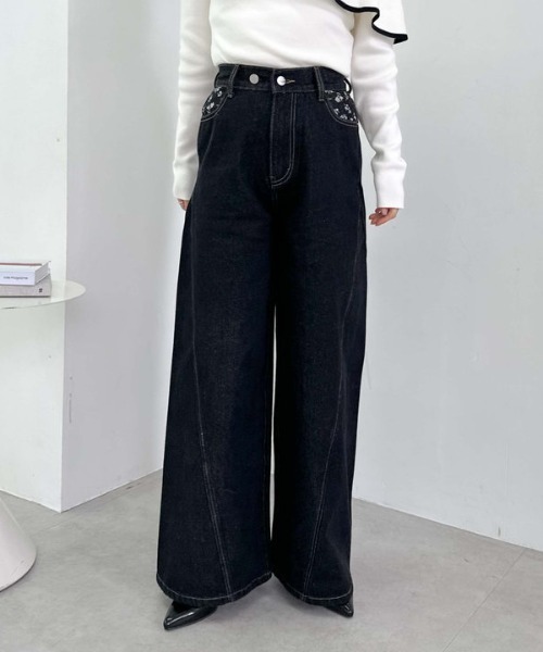 archives（アルシーヴ）の「ポイントＪＱデニムワイドデニム（デニムパンツ・レディース・ブラック/ブルー・SMALL/MEDIUM）」の11枚目の写真