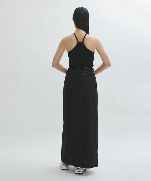 ADAM ET ROPE'(アダムエロペ)の「Mロックホルターキャミ(キャミソール・レディース・ブラック/ホワイト/ブラウン・FREE)」の7枚目の写真